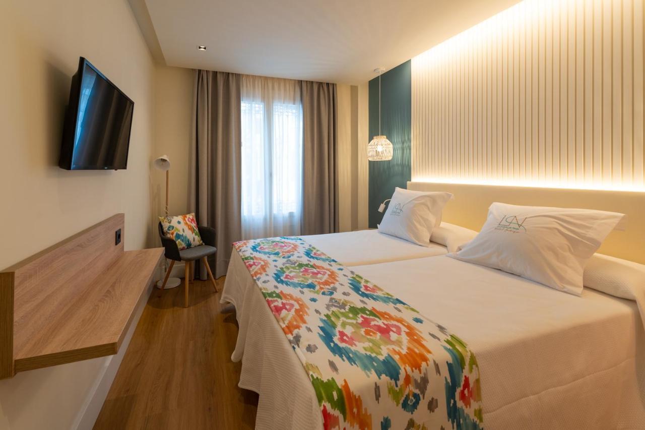 La Puerta De Boutique - Adults Recommended * Nerja